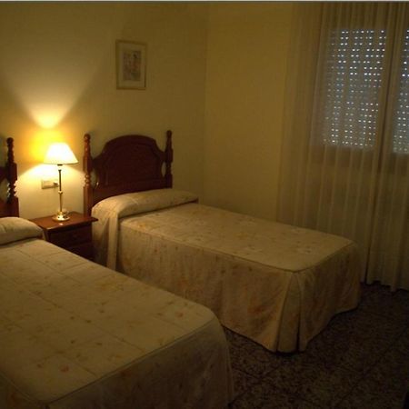 Hostal El Violi Cardona Exteriör bild