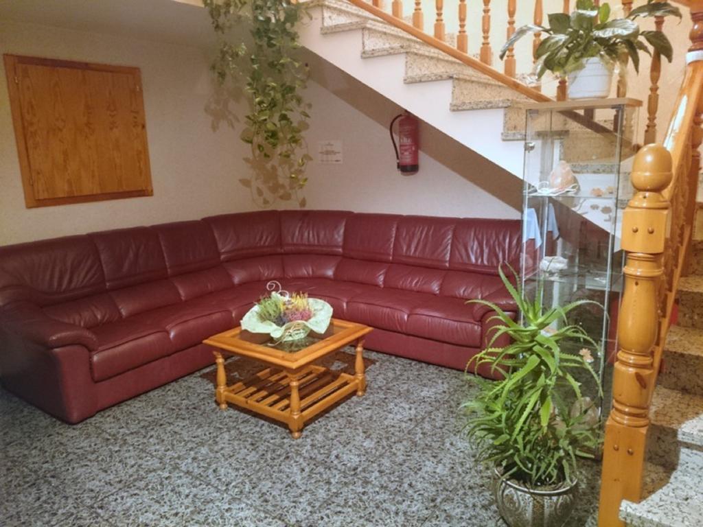 Hostal El Violi Cardona Exteriör bild